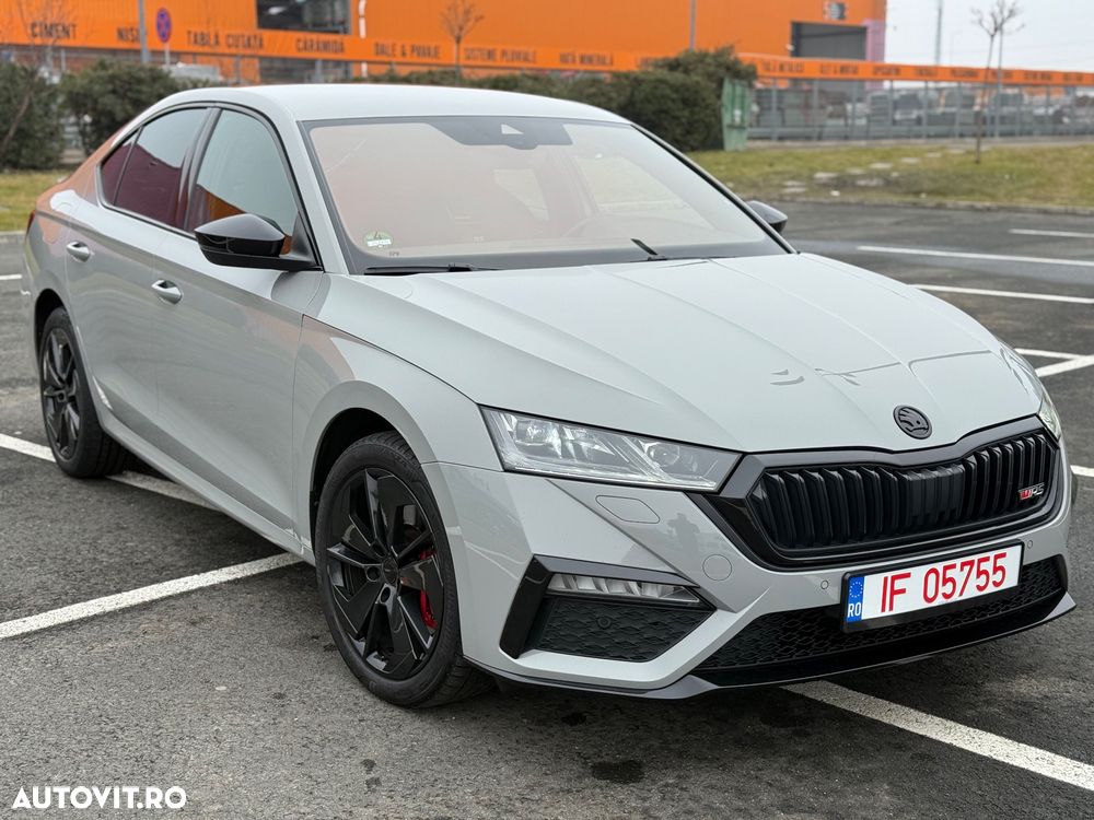 Skoda Octavia 1.4 TSI DSG RS - 3