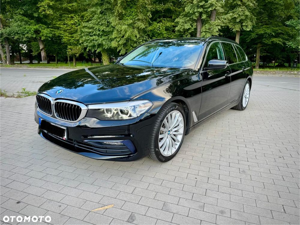 BMW Seria 5 520d Sport - 10