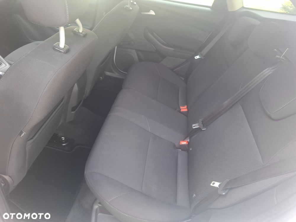 Ford Focus - 6