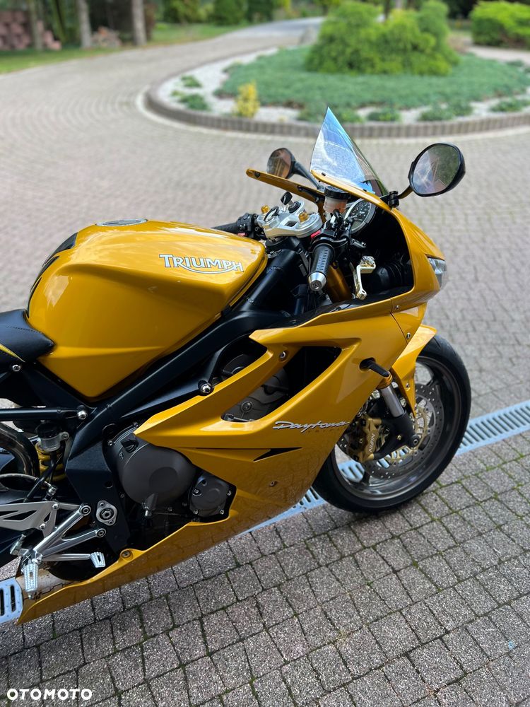Triumph Daytona - 31