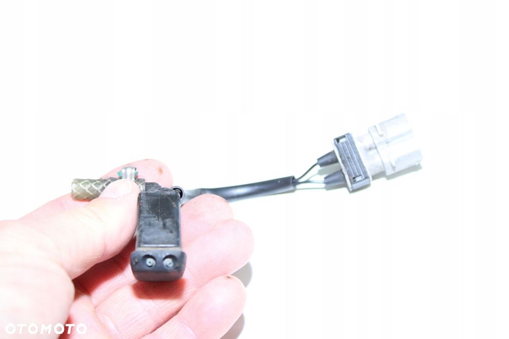 BMW E32 E34 DYSZA SPRYSKIWACZY SZYBY PODGRZEWANA - 2