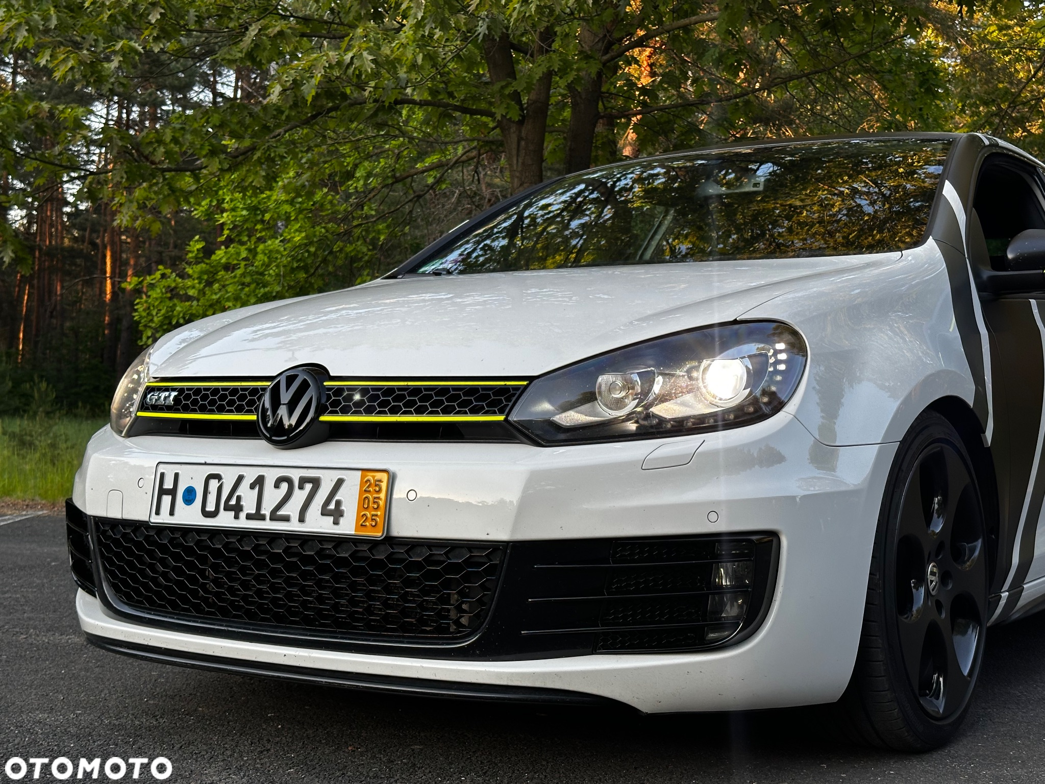 Volkswagen Golf - 6