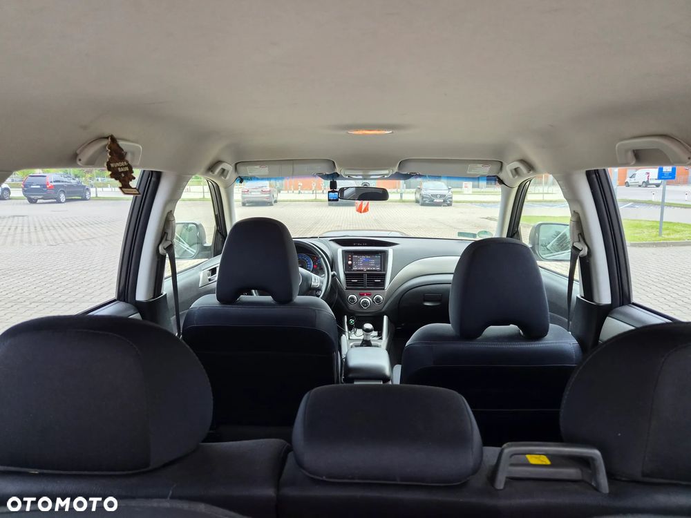 Subaru Forester 2.5 XT 000 - 12