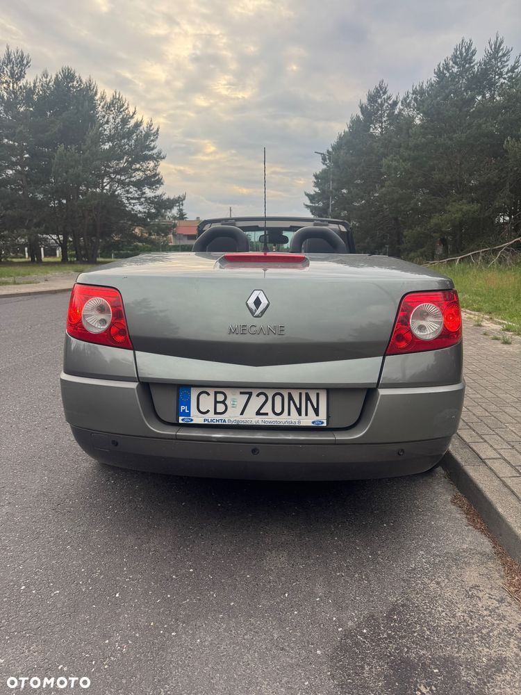 Renault Megane 1.6 Confort Authentique - 5