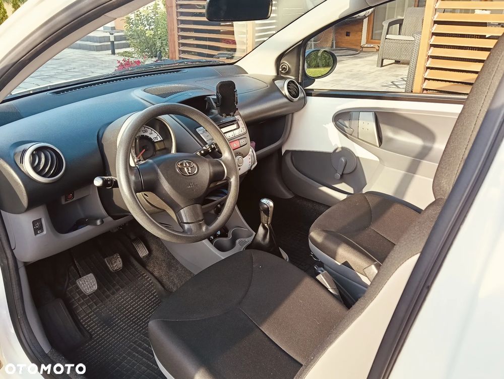 Toyota Aygo 1.0 VVT-i - 5