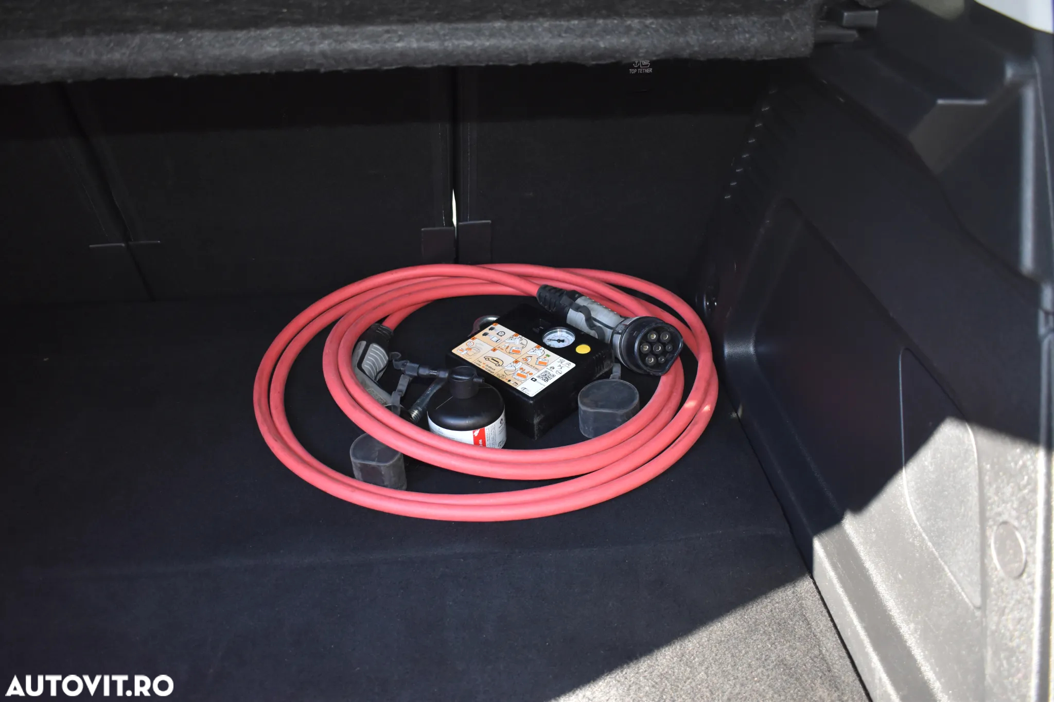 Citroën C5 Aircross Hybrid 225 e.EAT8 SHINE PACK - 23