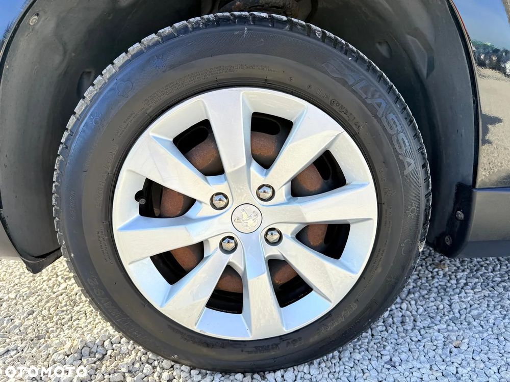 Peugeot 2008 1.6 BlueHDi Active - 11