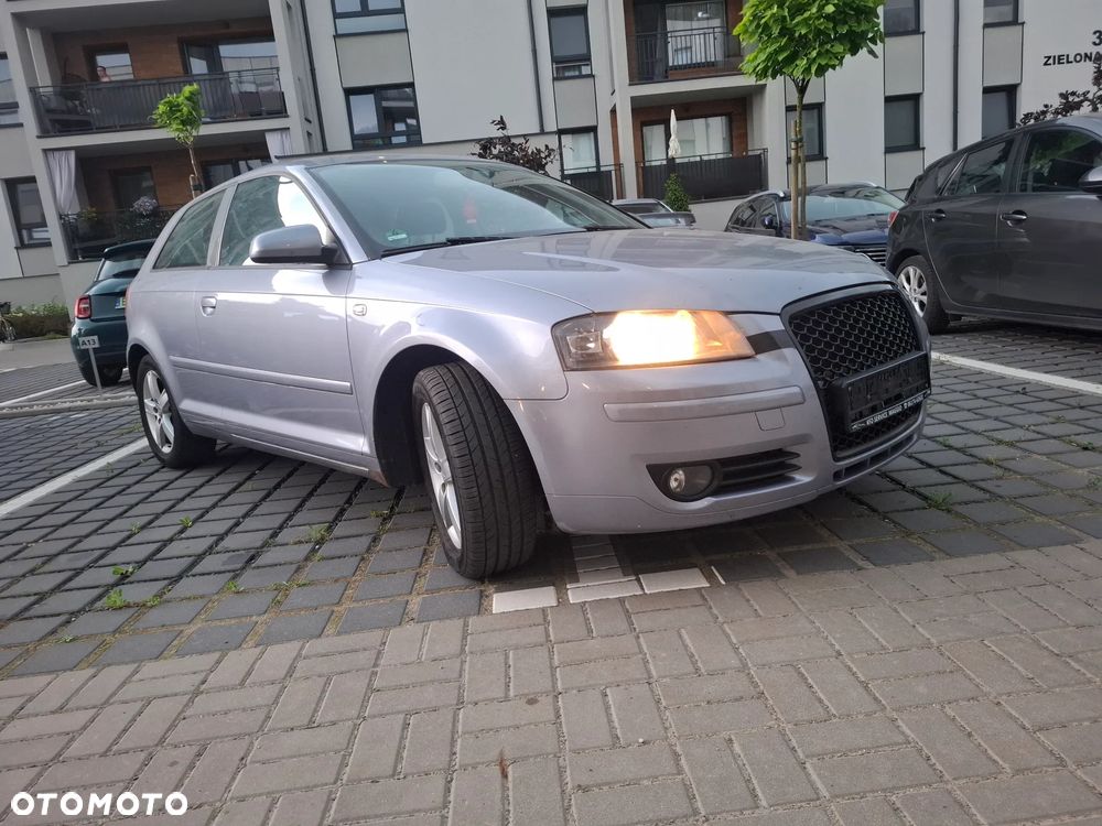 Audi A3 3-drzwiowe 1.6 Ambiente - 2