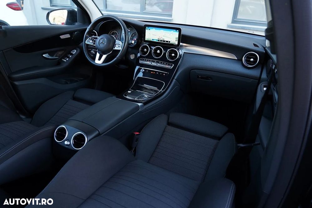 Mercedes-Benz GLC - 3