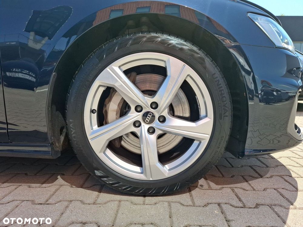 Audi A6 Avant - 11