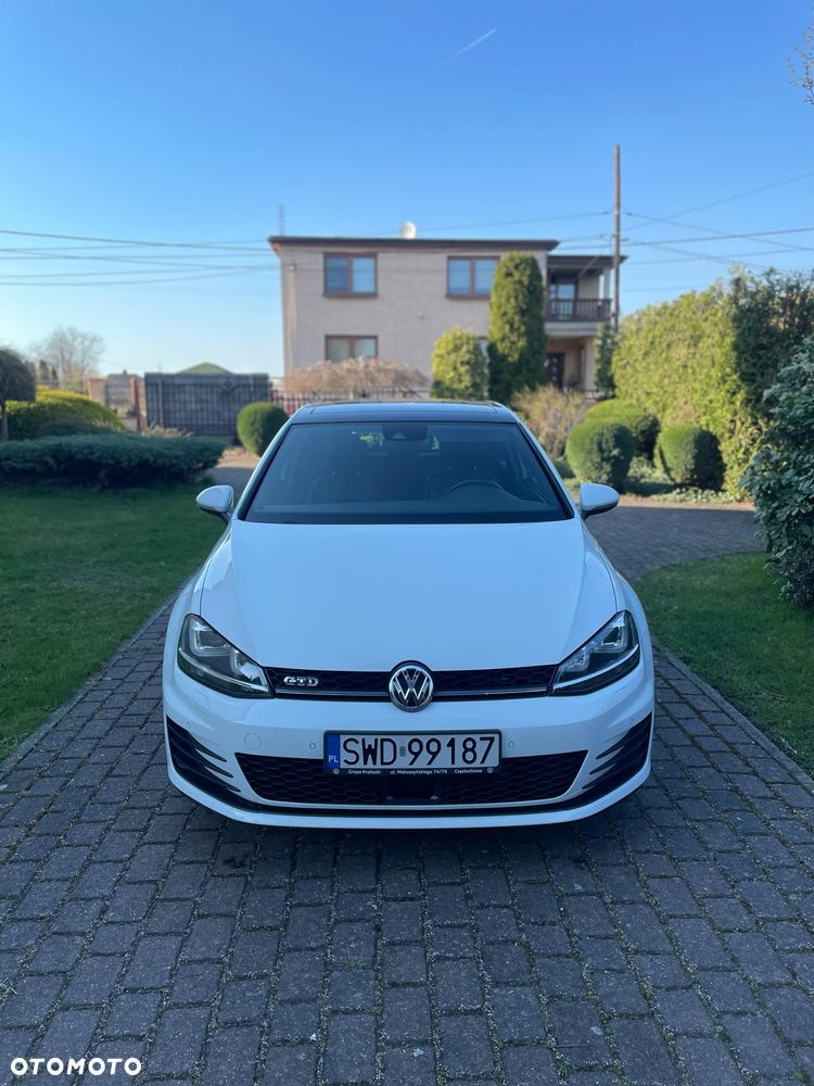 Volkswagen Golf GTD 2.0 TDI SCR DSG - 13