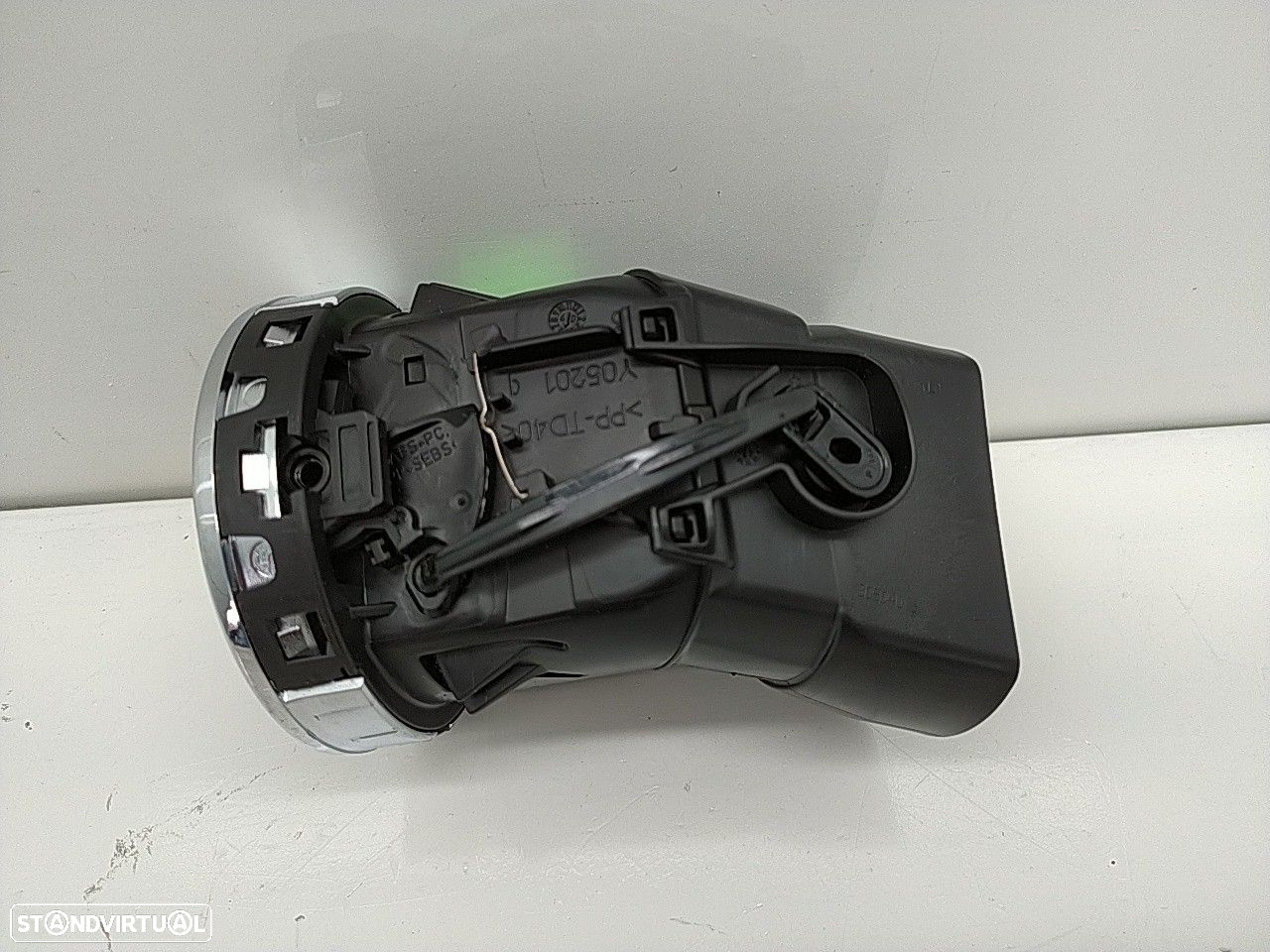Saida Ar Direito / Difusor Peugeot 3008 Veículo Multiuso (0U_) - 3