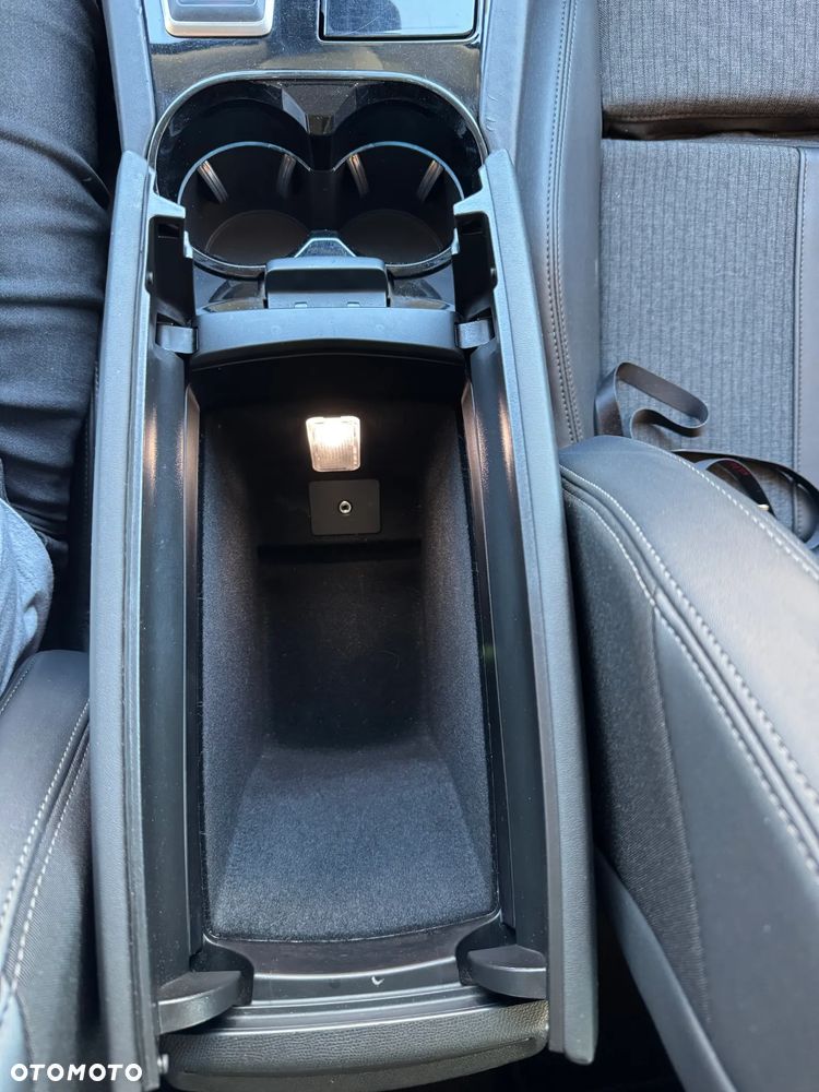 Peugeot 508 1.6 PureTech Allure S&S EAT8 - 13