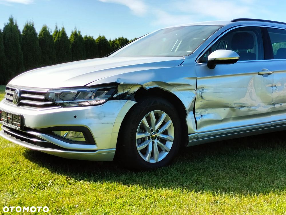 Volkswagen Passat 2.0 TDI SCR DSG - 26