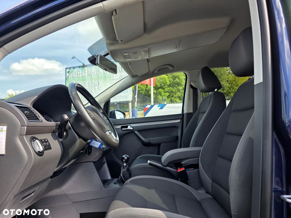 Volkswagen Touran 1.6 TDI DPF BlueMot Comfortline - 8