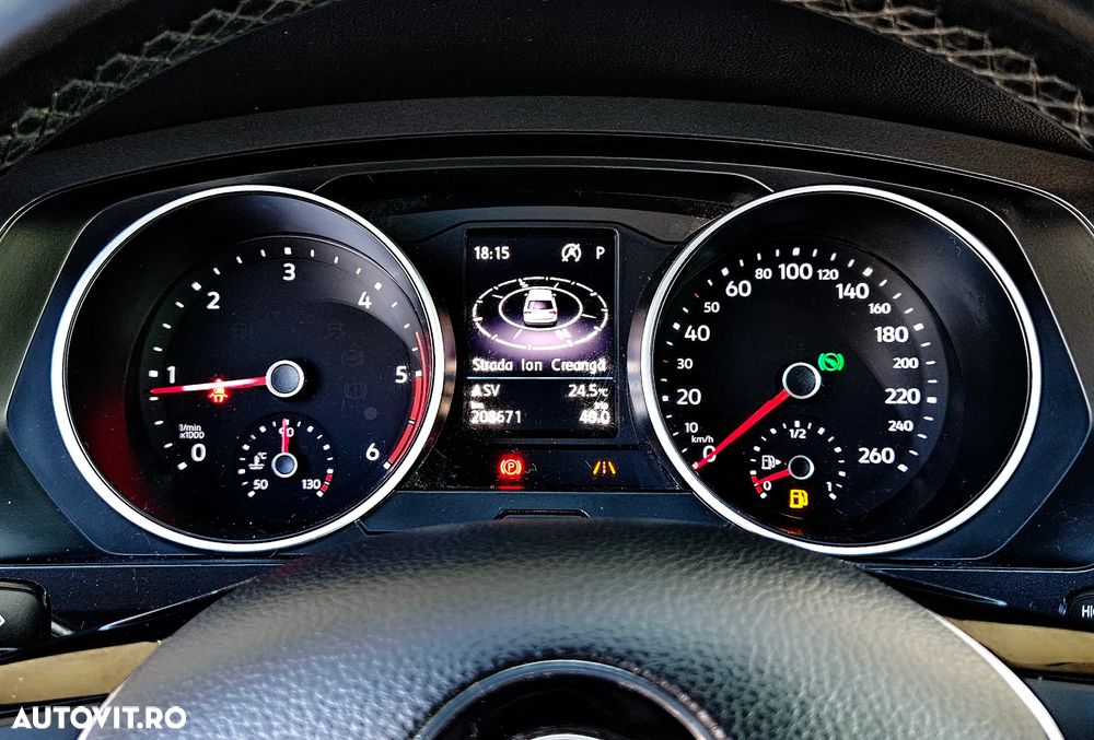 Volkswagen Tiguan - 30