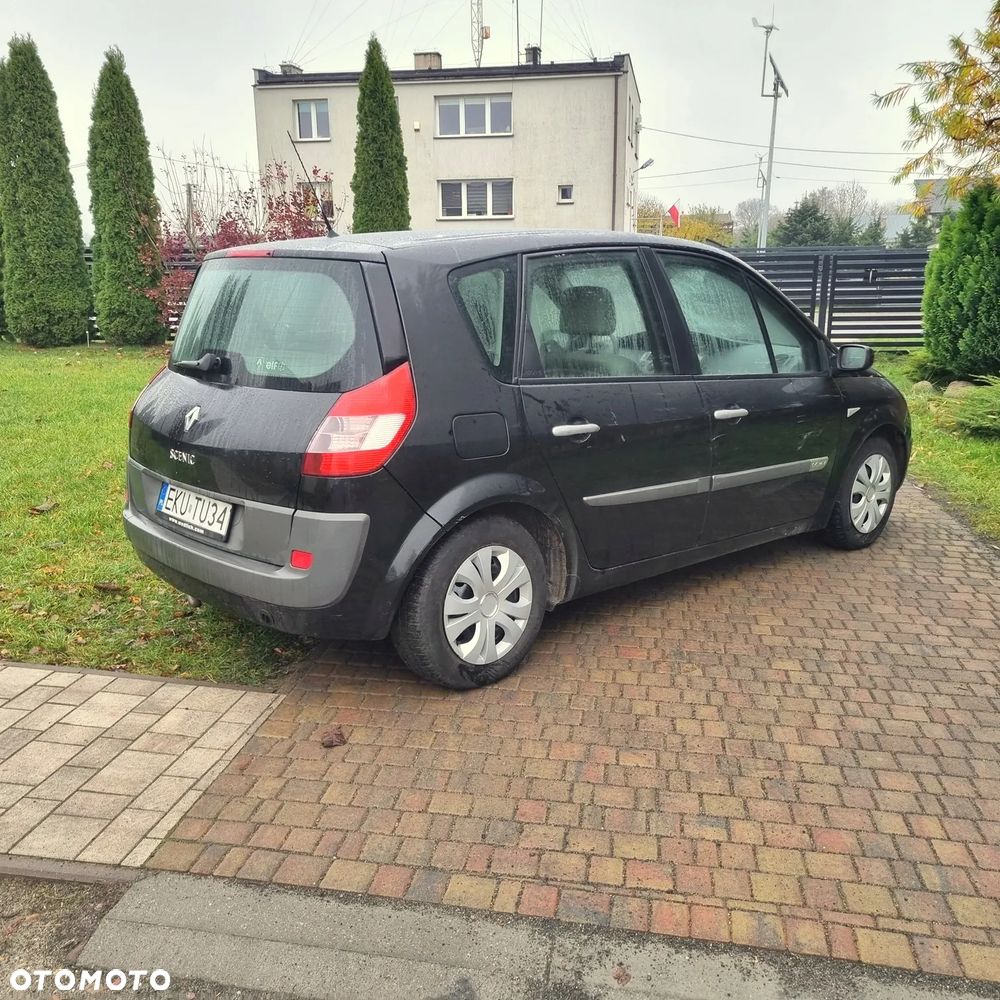 Renault Scenic 1.6 Confort Privilege - 3