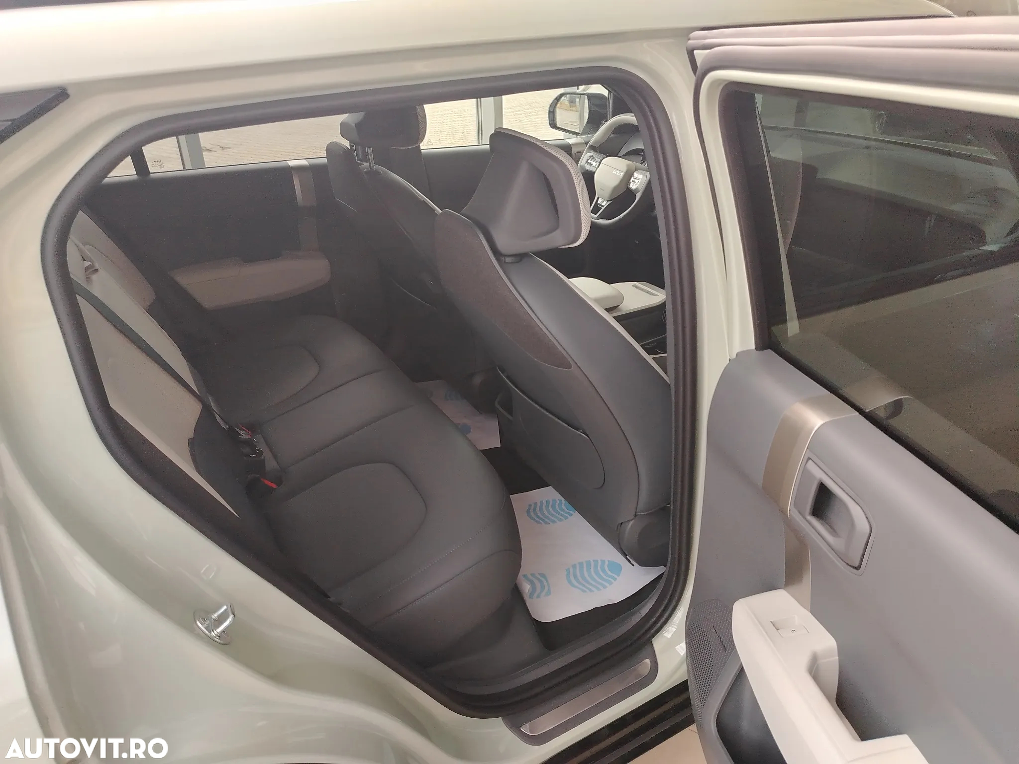 Kia EV3 81.4 kWh 4x2 AT GT Line - 12