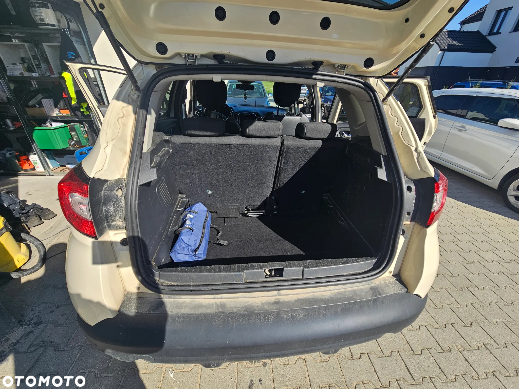 Renault Captur - 12