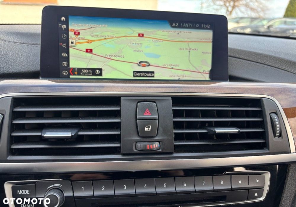 BMW Seria 3 - 21