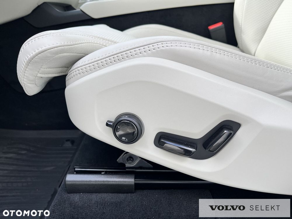 Volvo XC 90 - 14
