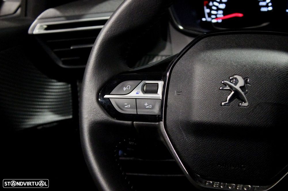 Peugeot 208 1.2 PureTech Active Pack - 13
