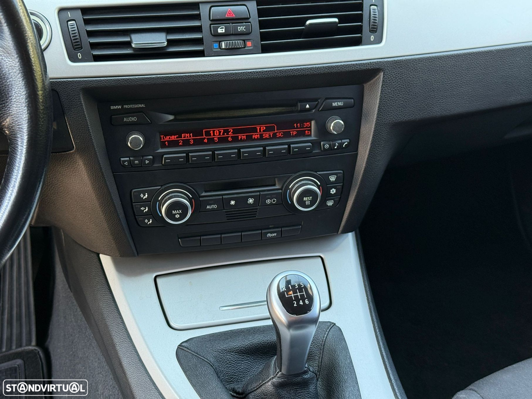 BMW 318 d Touring Sport - 12