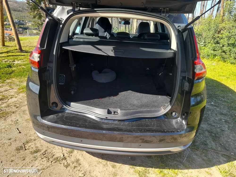 Renault Grand Scénic - 4