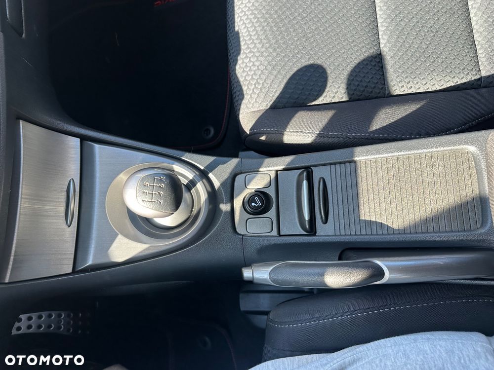 Honda Civic 1.8 GT Special Edition - 13
