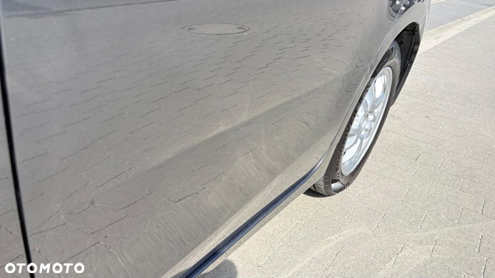 Toyota Prius+ 1.8 HSD Premium - 12