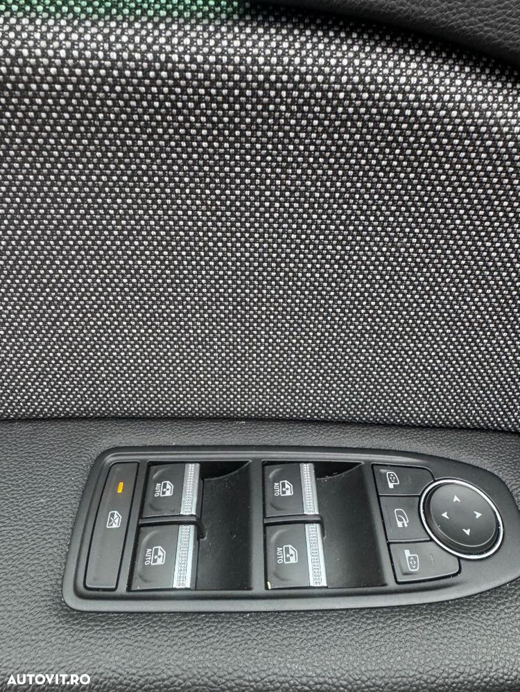 Renault Symbioz - 23