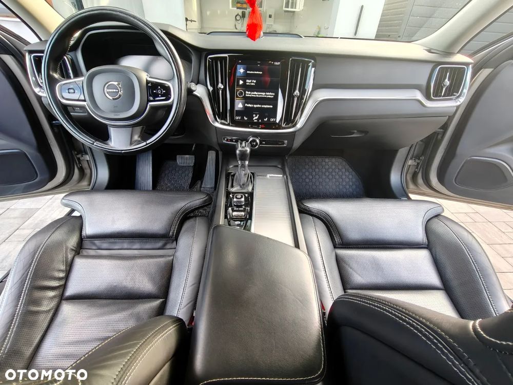 Volvo V60 D4 Geartronic Inscription - 9