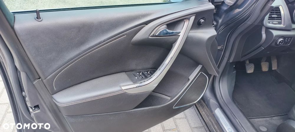 Opel Astra 1.7 CDTI DPF Design Edition - 12