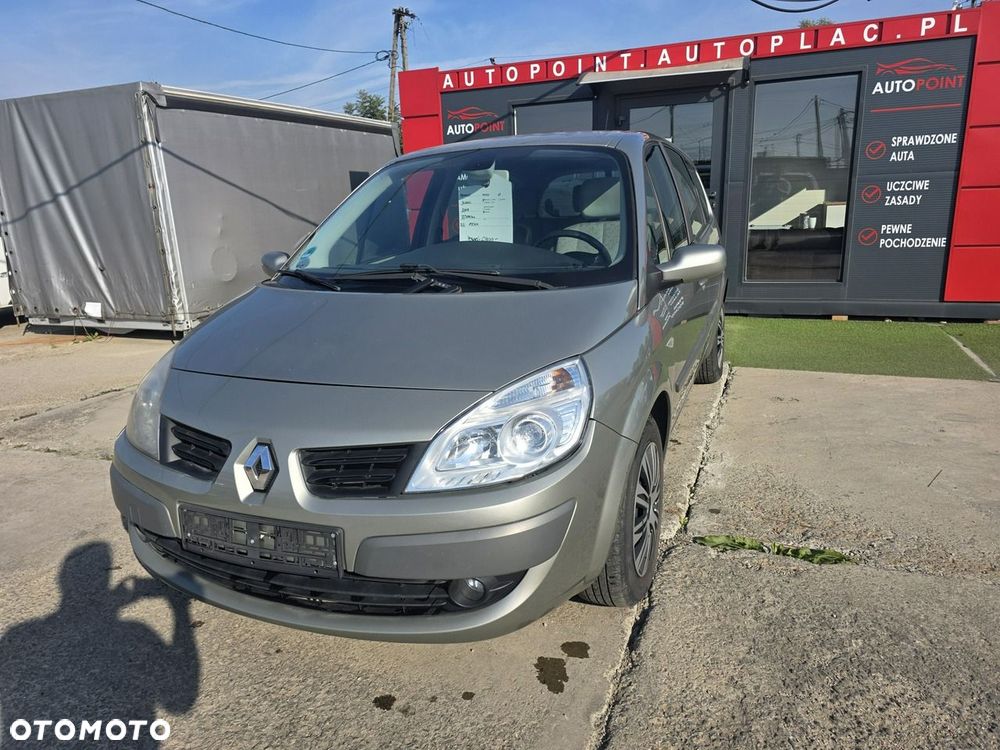 Renault Scenic - 1