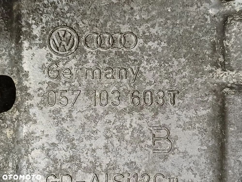 NR 55 Miska olejowa silnika Audi A8 D3 4,2TDI 057103603T - 9