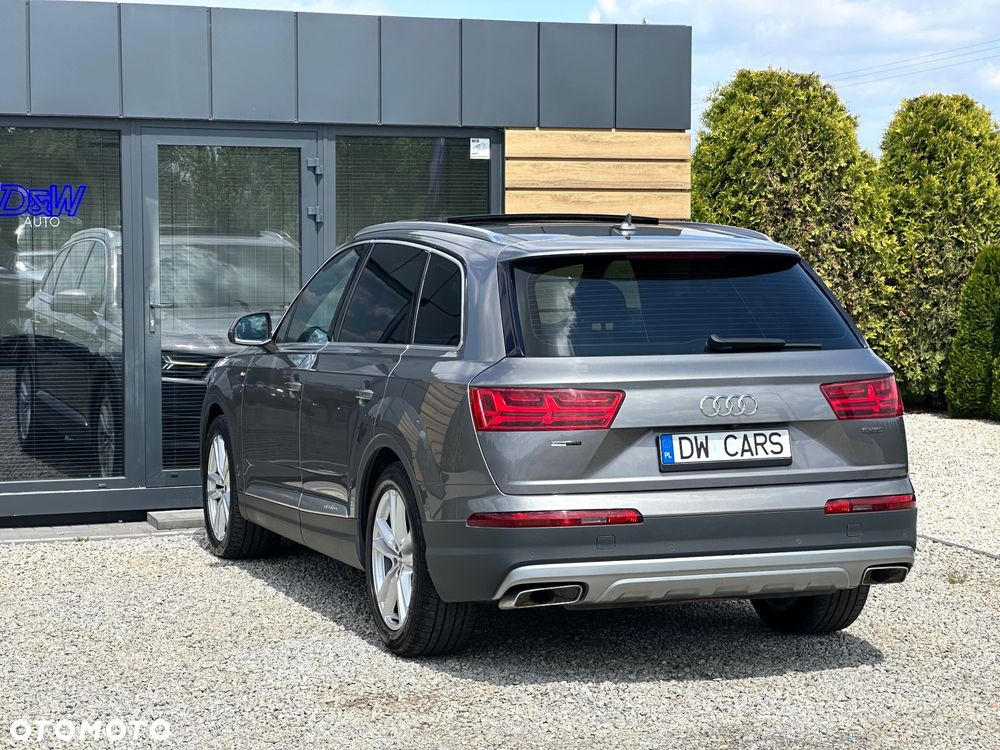 Audi Q7 - 8