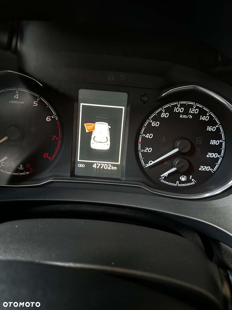 Toyota Yaris - 11