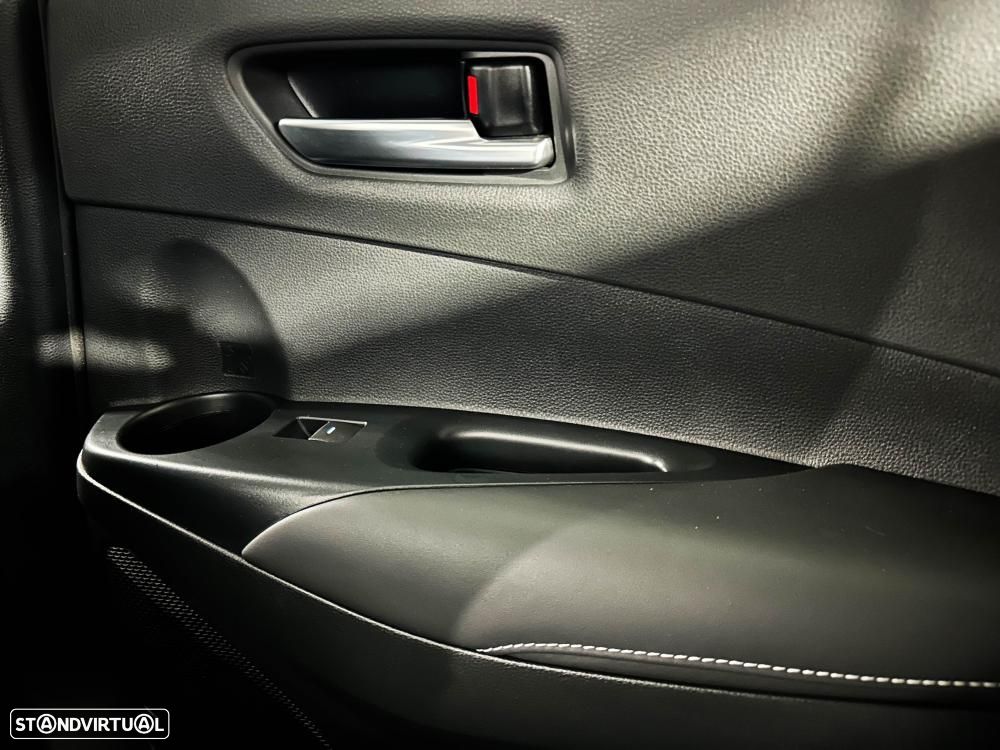 Toyota Corolla 1.8 Hybrid Comfort+P.Sport - 29