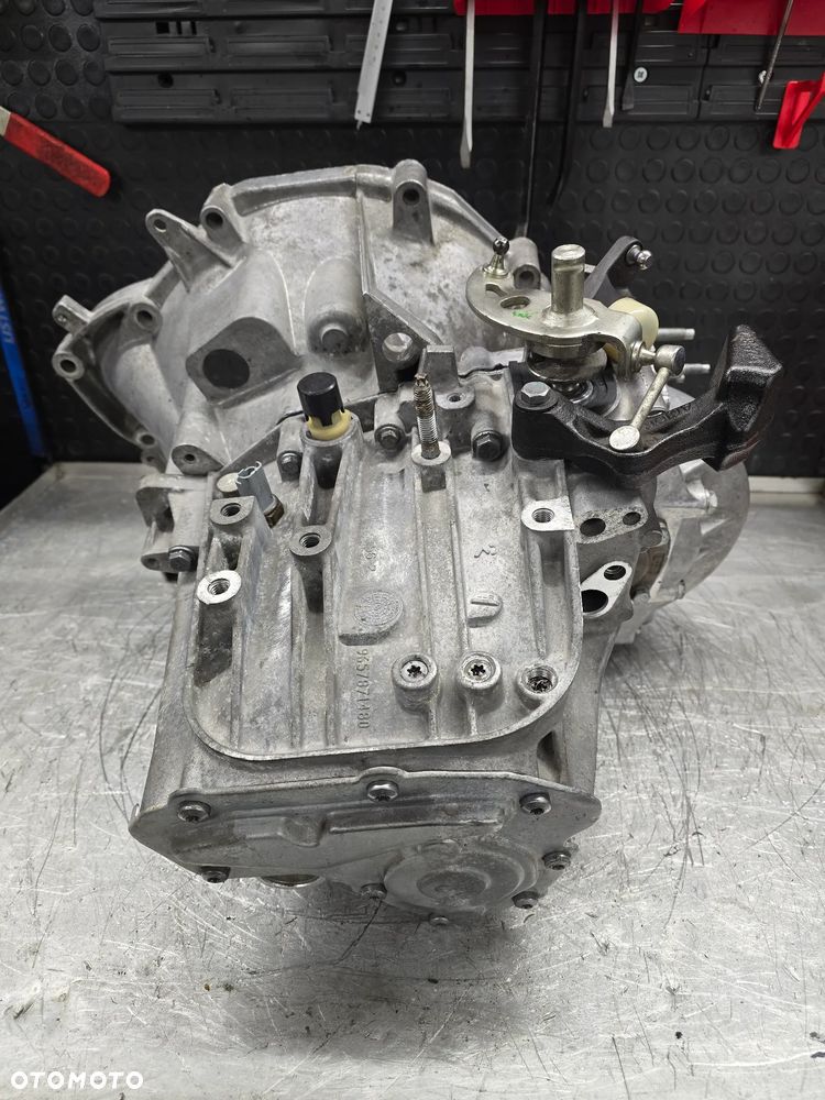 SKRZYNIA BIEGÓW MANUALNA CITROEN C5 III X7 2.2 HDI 9657871480 / 20MB21 - 3