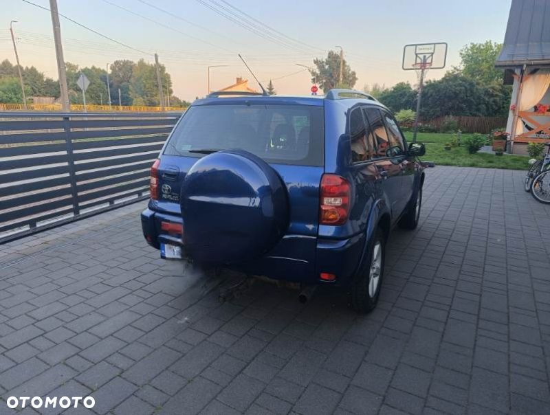 Toyota RAV4 2.0 D-4D Sol - 9