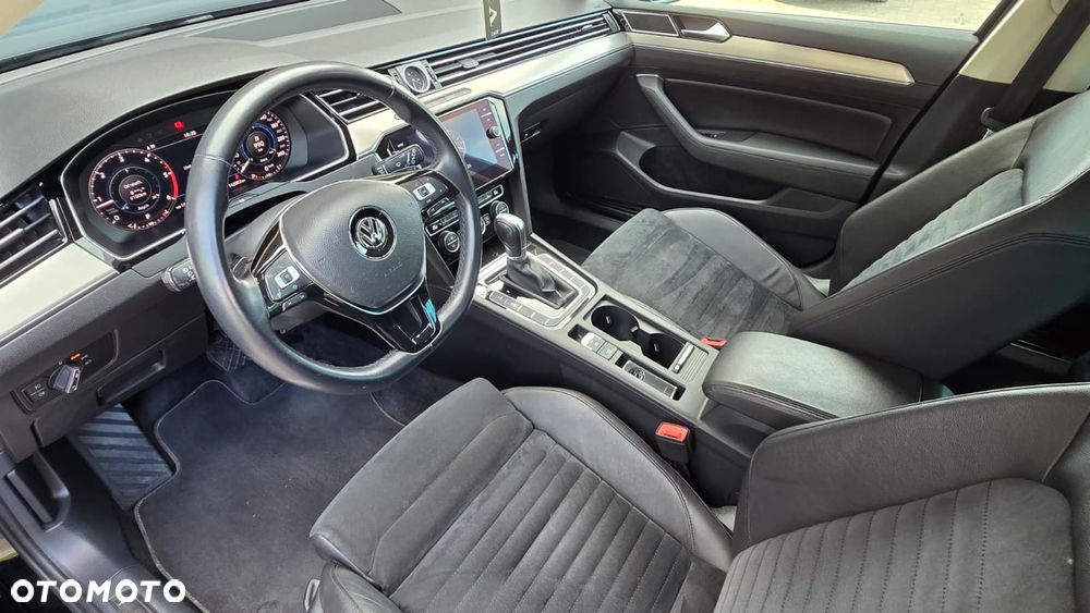 Volkswagen Passat 2.0 TDI BMT Highline DSG - 9
