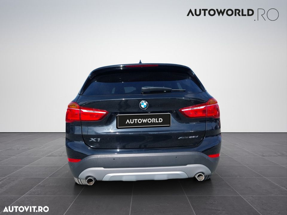 BMW X1 - 5