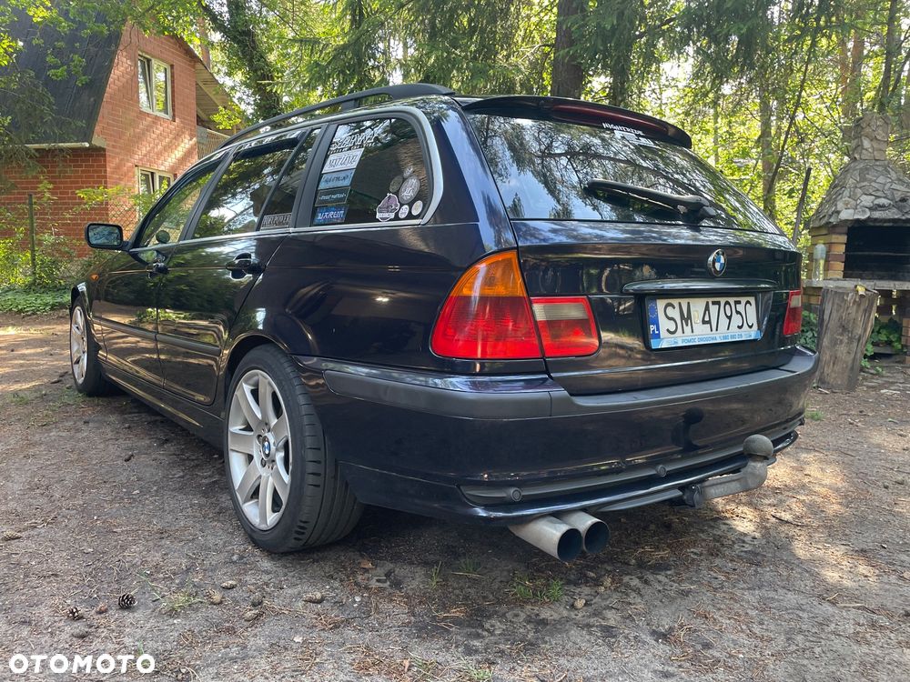 BMW Seria 3 330d - 3