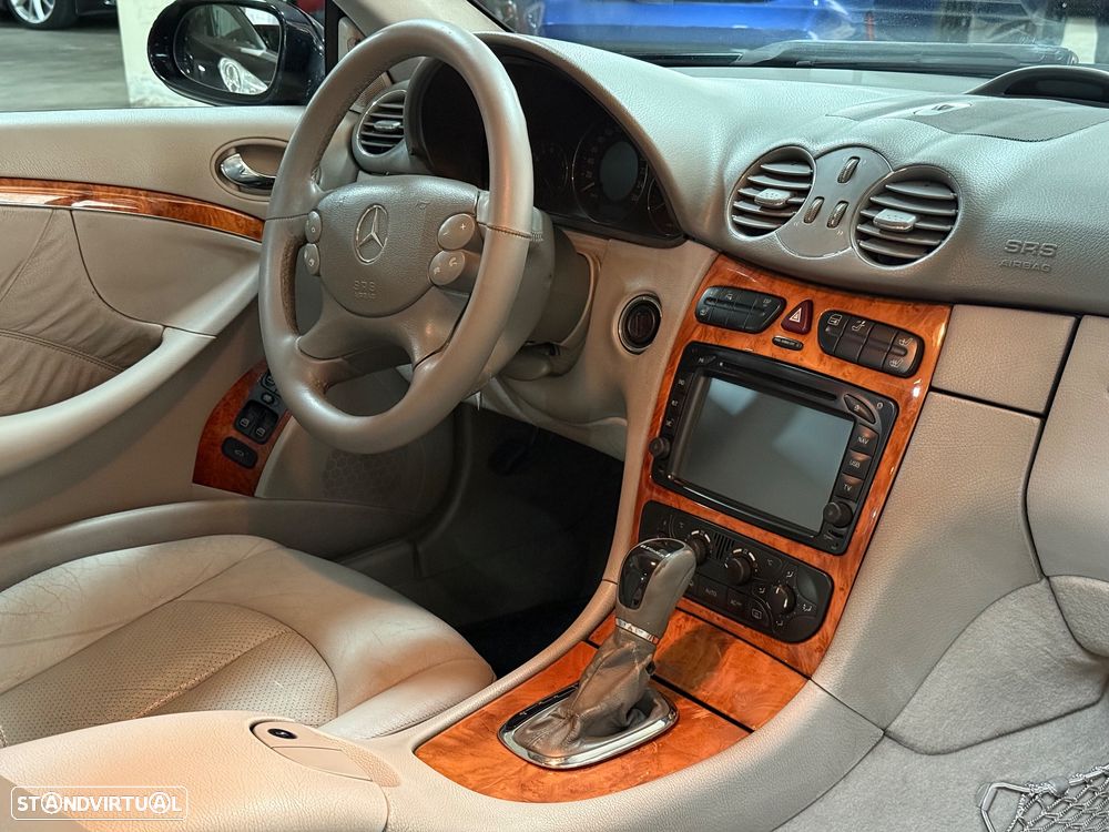 Mercedes-Benz CLK 270 - 19