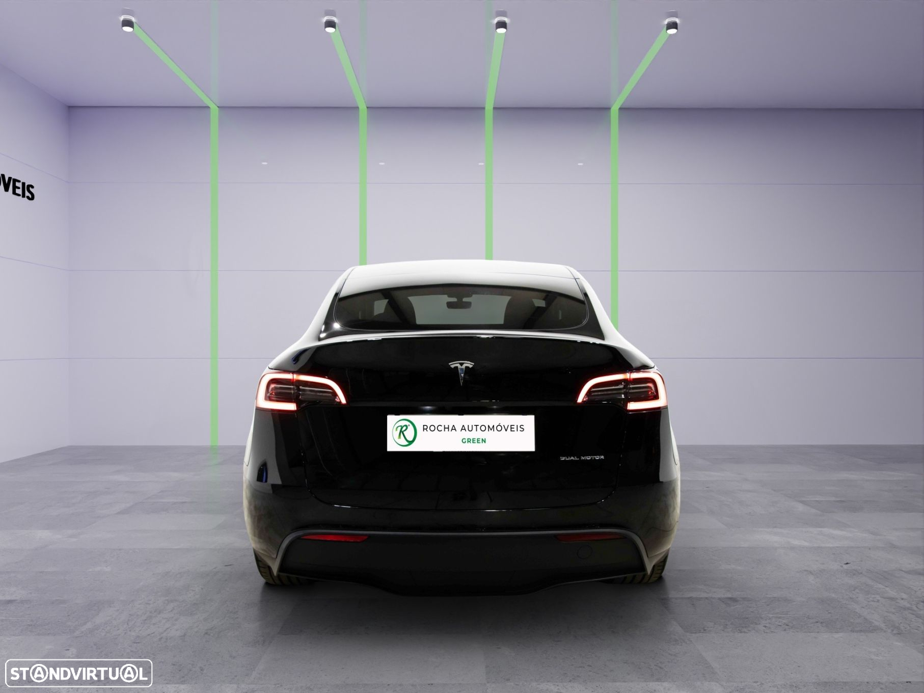 Tesla Model Y Long Range Dual Motor AWD - 4