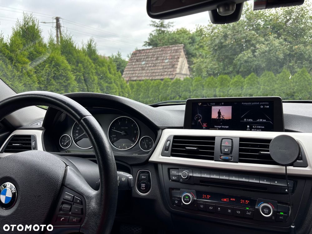 BMW Seria 3 - 23