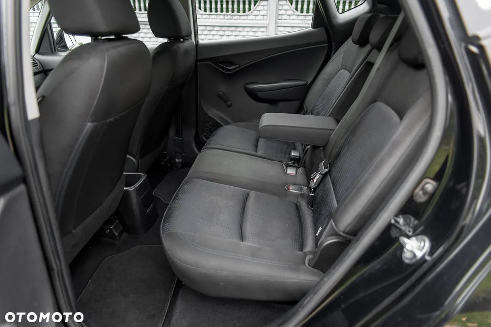 Hyundai ix20 1.4 blue Comfort - 12