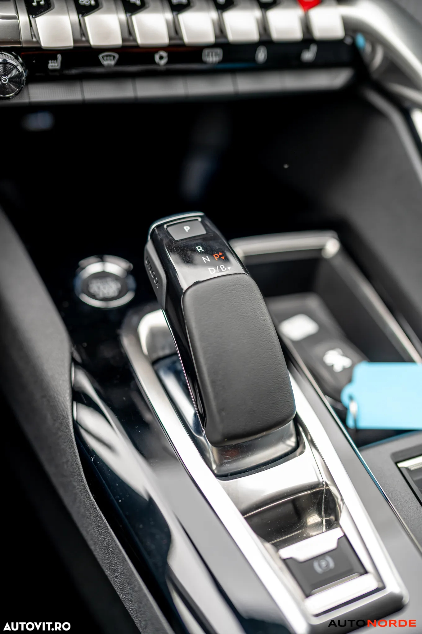 Peugeot 3008 Plug-In Hybrid 225 e-EAT8 Allure Pack - 19