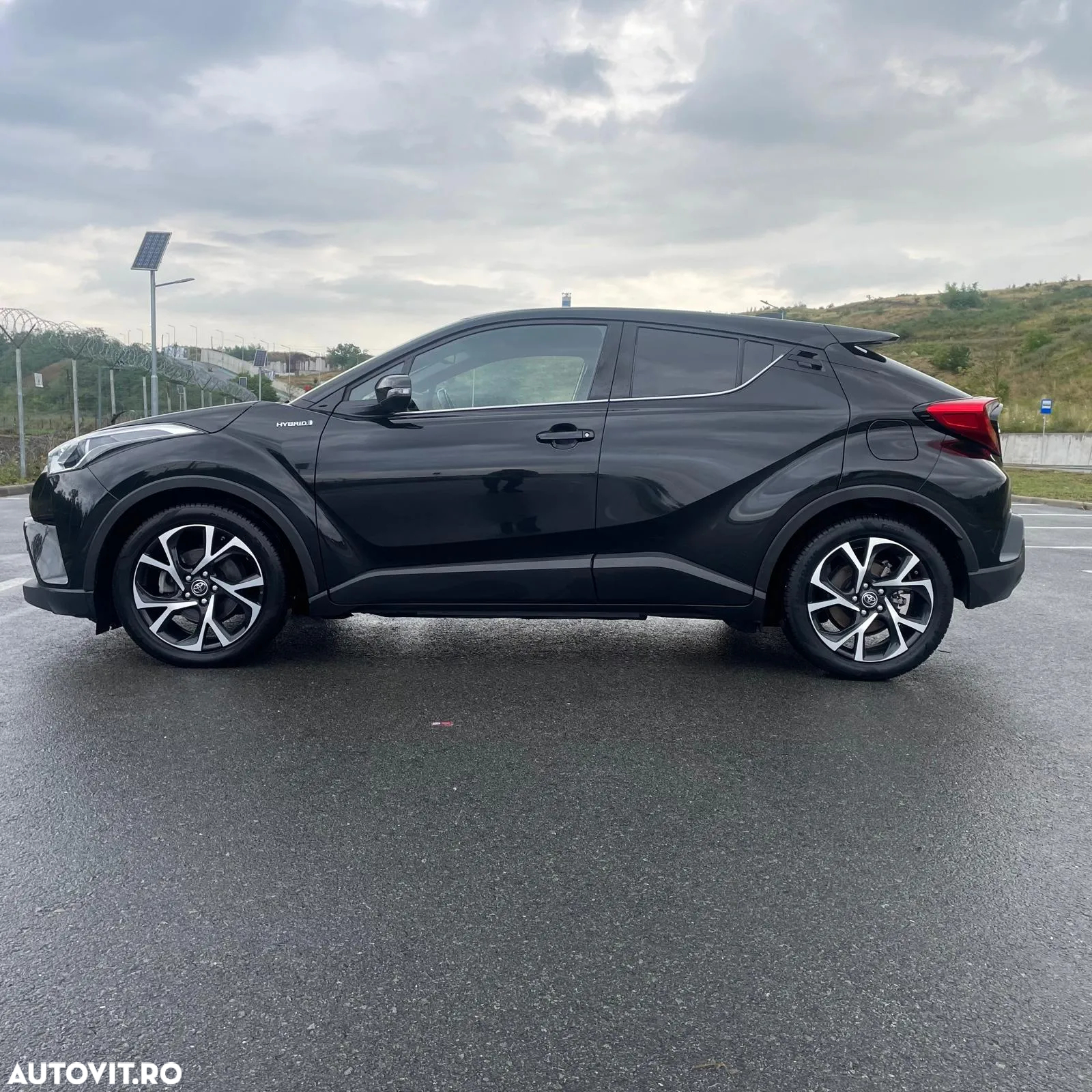 Toyota C-HR - 7