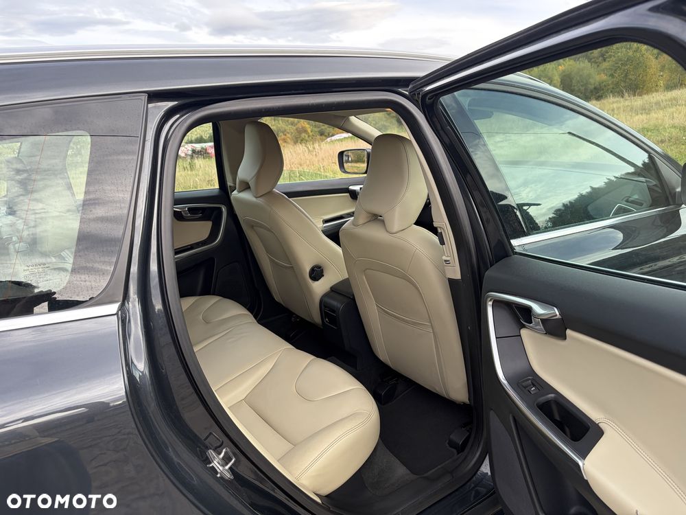 Volvo XC 60 - 7